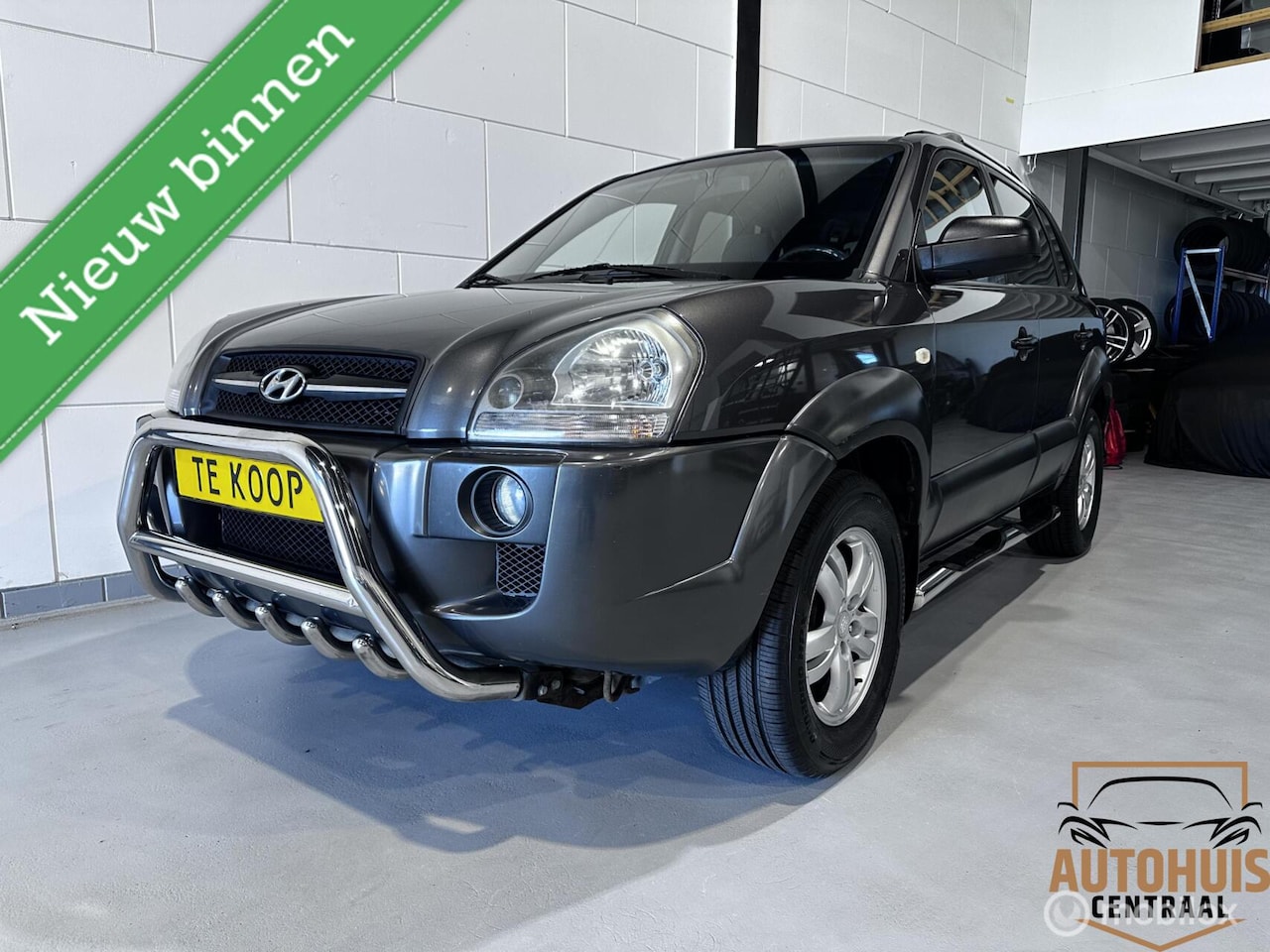 Hyundai Tucson - 2.0i Dynamic Cross*Airco*NwAPK - AutoWereld.nl