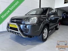 Hyundai Tucson - 2.0i Dynamic Cross*Airco*NwAPK