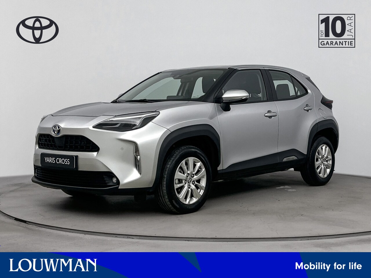 Toyota Yaris Cross - 1.5 Hybrid Active Plus | Parkeersensoren V+A | Navigatie | Onderweg-naar-dealer - AutoWereld.nl