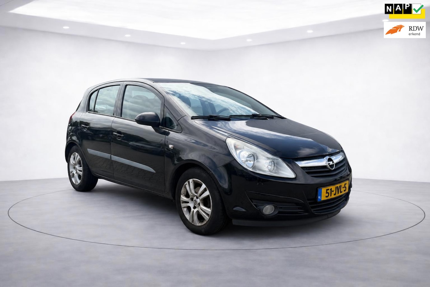 Opel Corsa - 1.4-16V Enjoy|airco|cruise|lichtmetaal - AutoWereld.nl