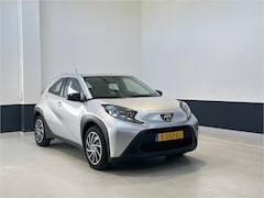 Toyota Aygo X - 1.0 VVT-i MT Play | NL | 2 Eig | Apple Carplay/ Android Auto | Camera