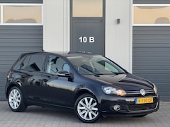 Volkswagen Golf - 1.4 TSI Highline 160PK+ / RNS / Luxe