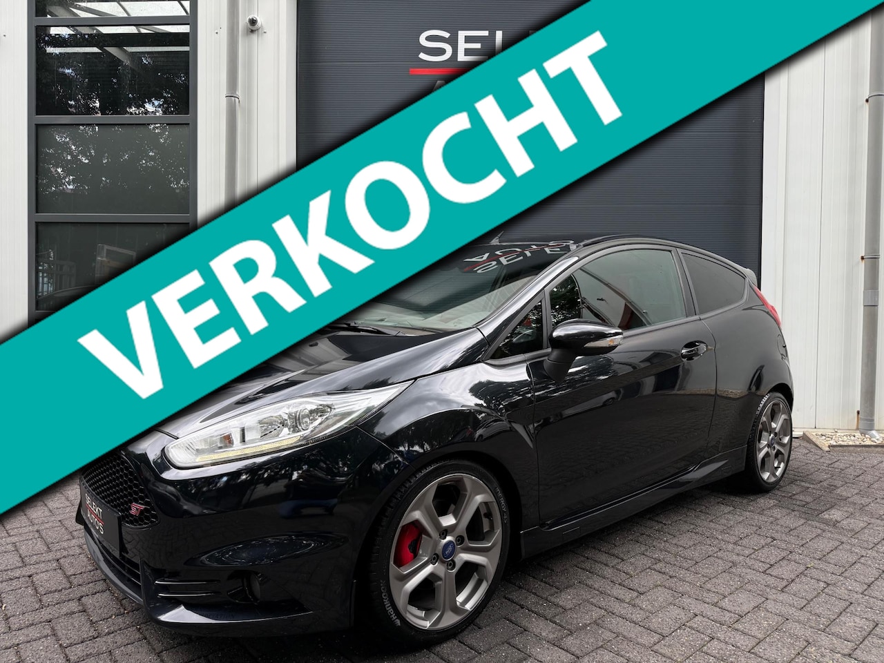 Ford Fiesta - 1.6 ST2 182Pk Navi/Cruise/Climate/Keyless/Stoelverwarming/LED/Recaro/Bluetooth/17 Inch/USB - AutoWereld.nl