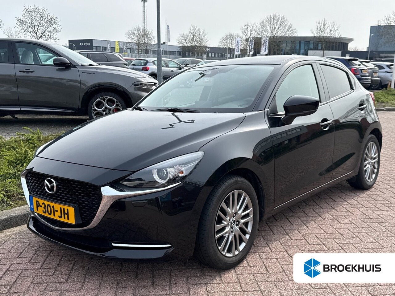 Mazda 2 - 1.5 Skyactiv-G Luxury | Achteruitrijcamera | Stoelverwarming | Stuurverwarming | Climate C - AutoWereld.nl