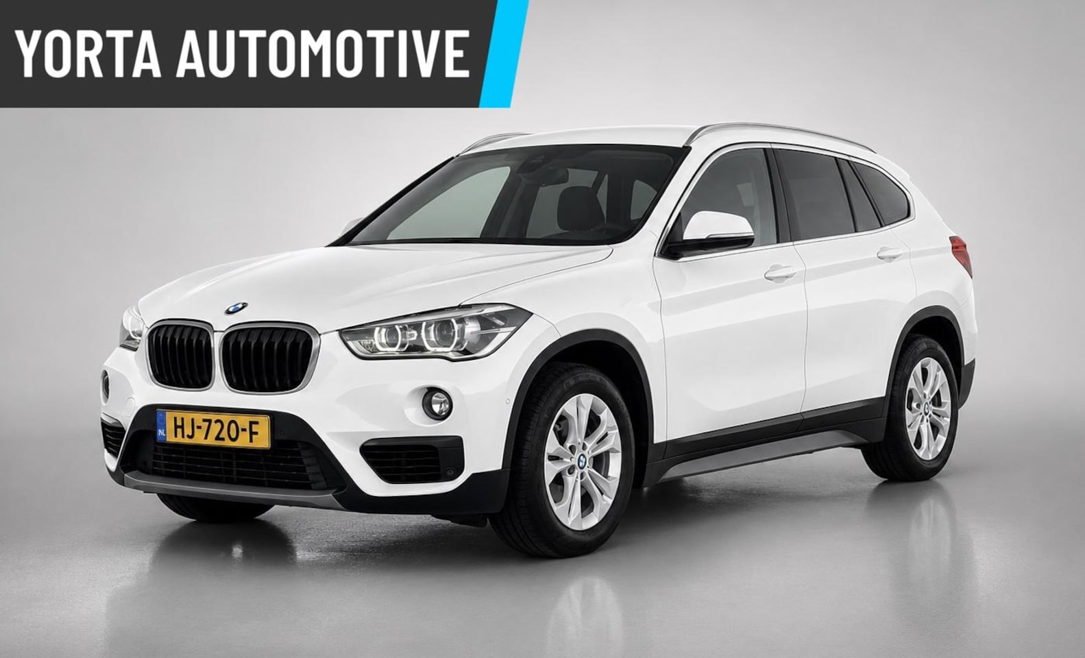 BMW X1 - sDrive20i AUTOMAAT*NL AUTO*AFN. TREKHAAK*DEALERONDERHOUDEN - AutoWereld.nl