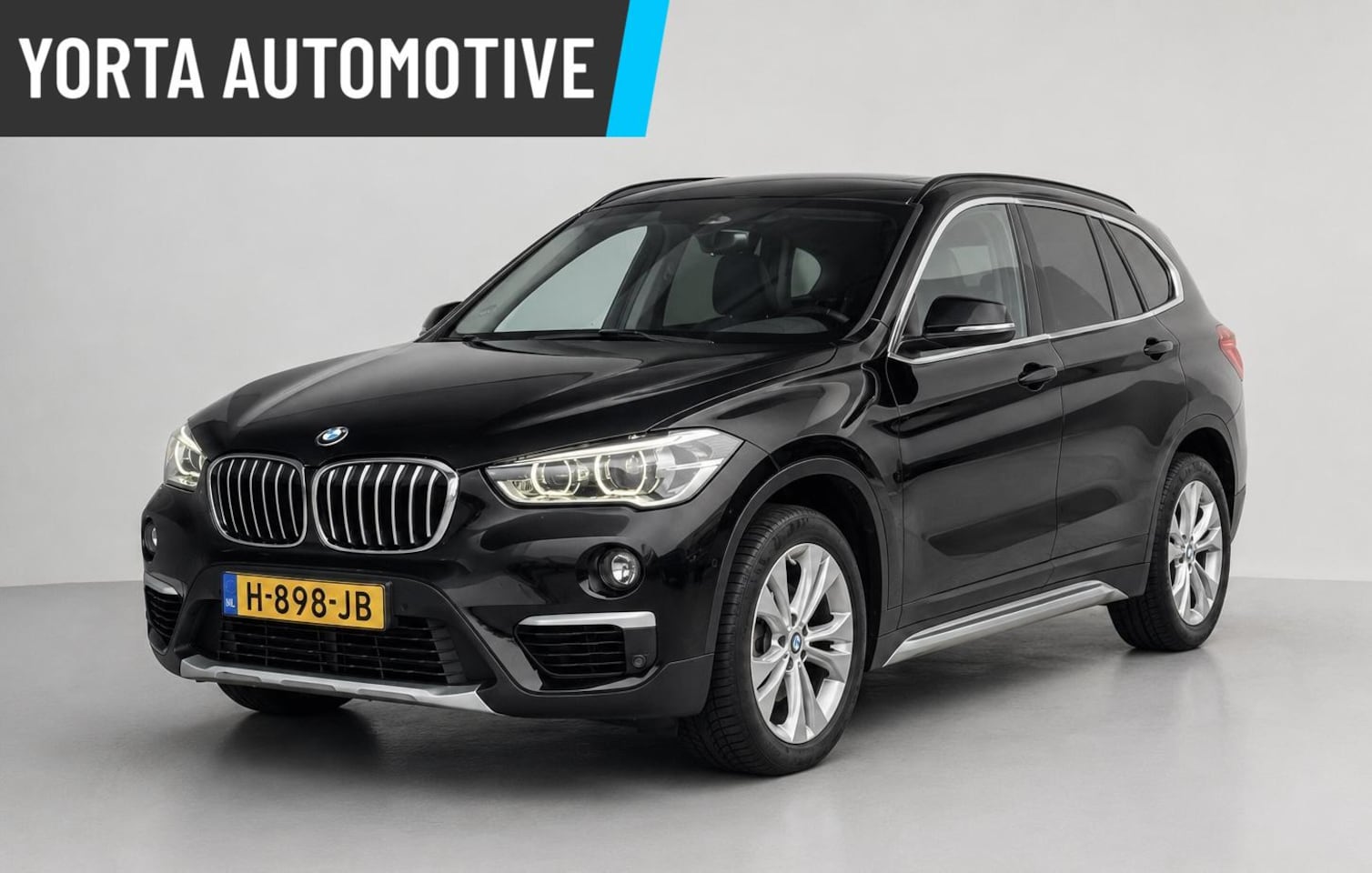 BMW X1 - sDrive18i AUTOMAAT*CAMERA*SPORTSTOEL*NAVI*CRUISE*LED - AutoWereld.nl
