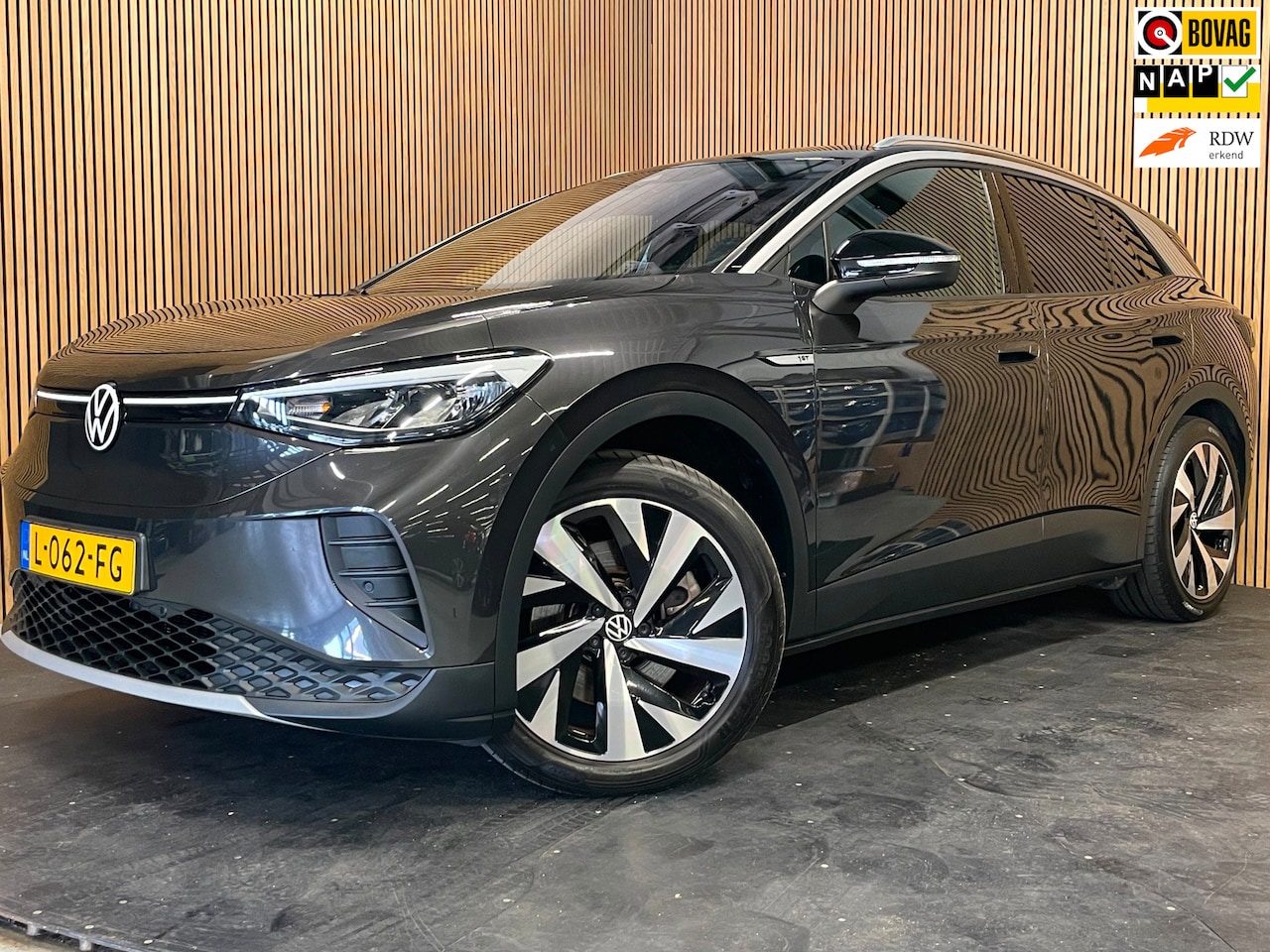 Volkswagen ID.4 - First 77 kWh|86% SOH|GROTE ACCU|ACC|STOEL+STUURVERW|CAMERA|CARPLAY|CLIMATE+CRUISE|NAVI|NAP - AutoWereld.nl