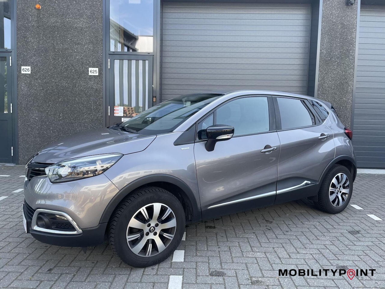 Renault Captur - 0.9 TCe Limited |Carplay |Trekhaak |Pdc |Navi - AutoWereld.nl