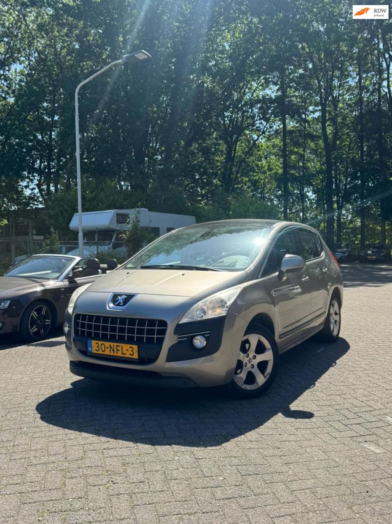 Peugeot 3008 - 1.6 VTi Première 1.6 VTi Première - AutoWereld.nl