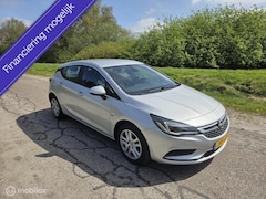 Opel Astra - 1.6 CDTI 120 Jaar Edition