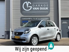 Smart Forfour - 1.0 71PK Pure Airco, CruiseControl, Leder, Isofix, Radio/CdSpeler, Start/Stop, Bluetooth,