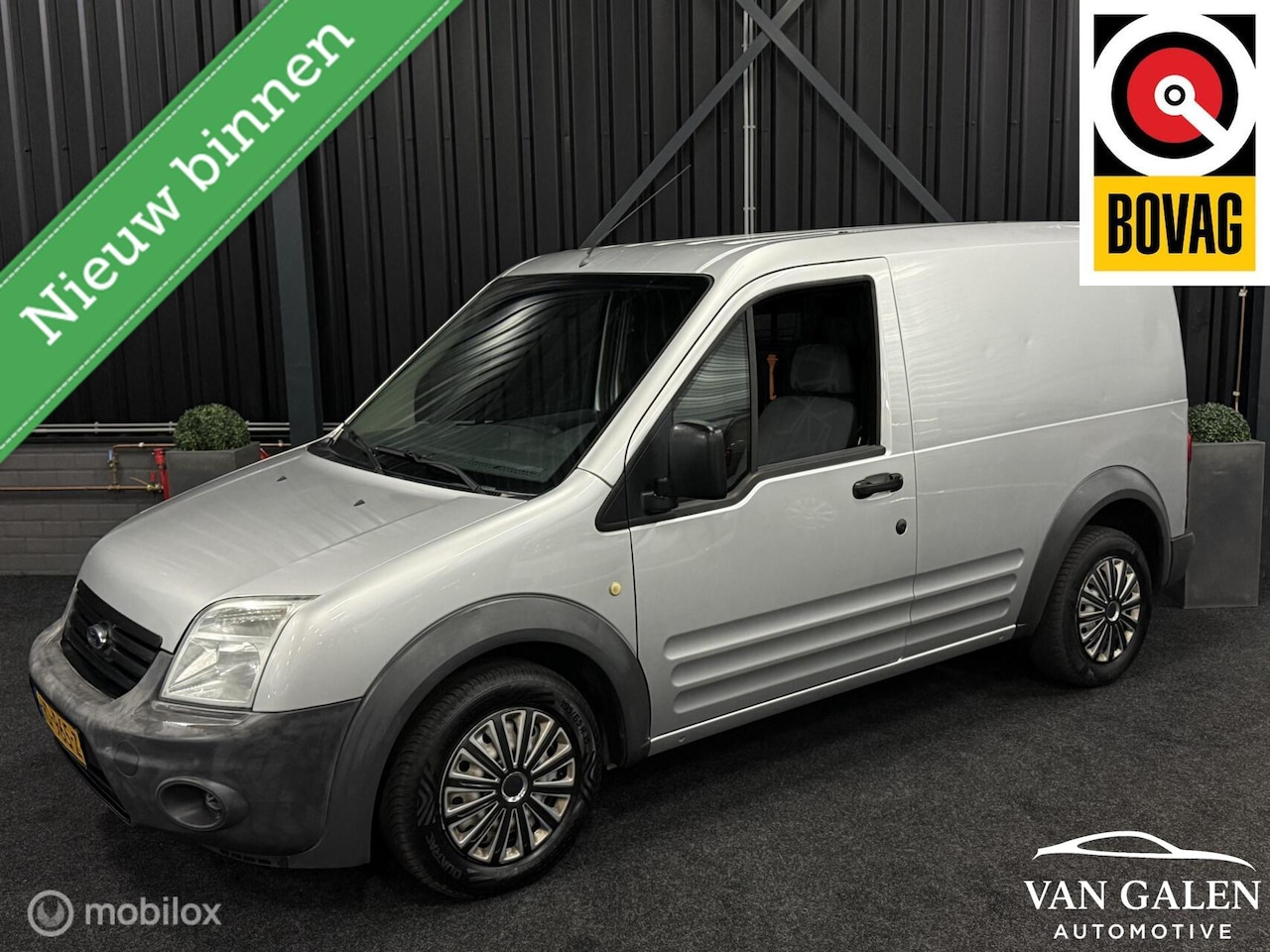 Ford Transit Connect - 1.8 TDCi Airco|Trekhaak|Navi|MARGE - AutoWereld.nl