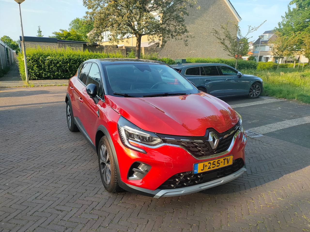 Renault Captur - 1.0 TCe Intens - AutoWereld.nl