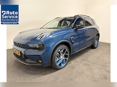 Lynk & Co 01 - 1.5 261pk AUT7 PHEV 72km Elec. Pano/ Adapt./ 360 Camera/ Dig. Dashboard/ Stoelverw
