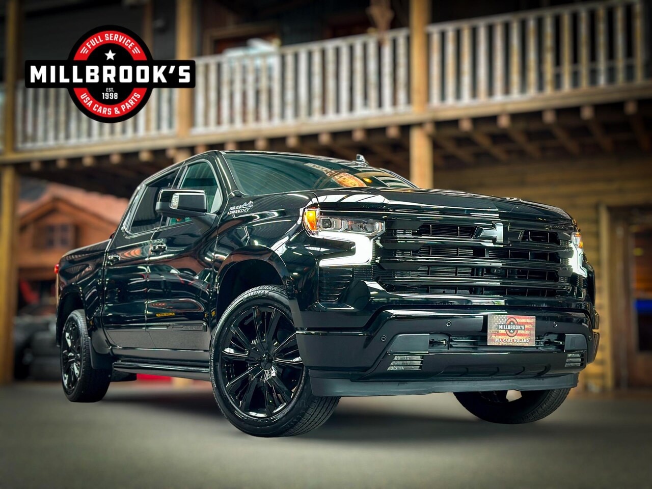 Chevrolet Silverado - High Country Black Edition 6.2 V8 420 PK, | BTW Auto | Zakelijke Lease | 4x4 | - AutoWereld.nl