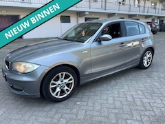 BMW 1-serie - 116i Business Line