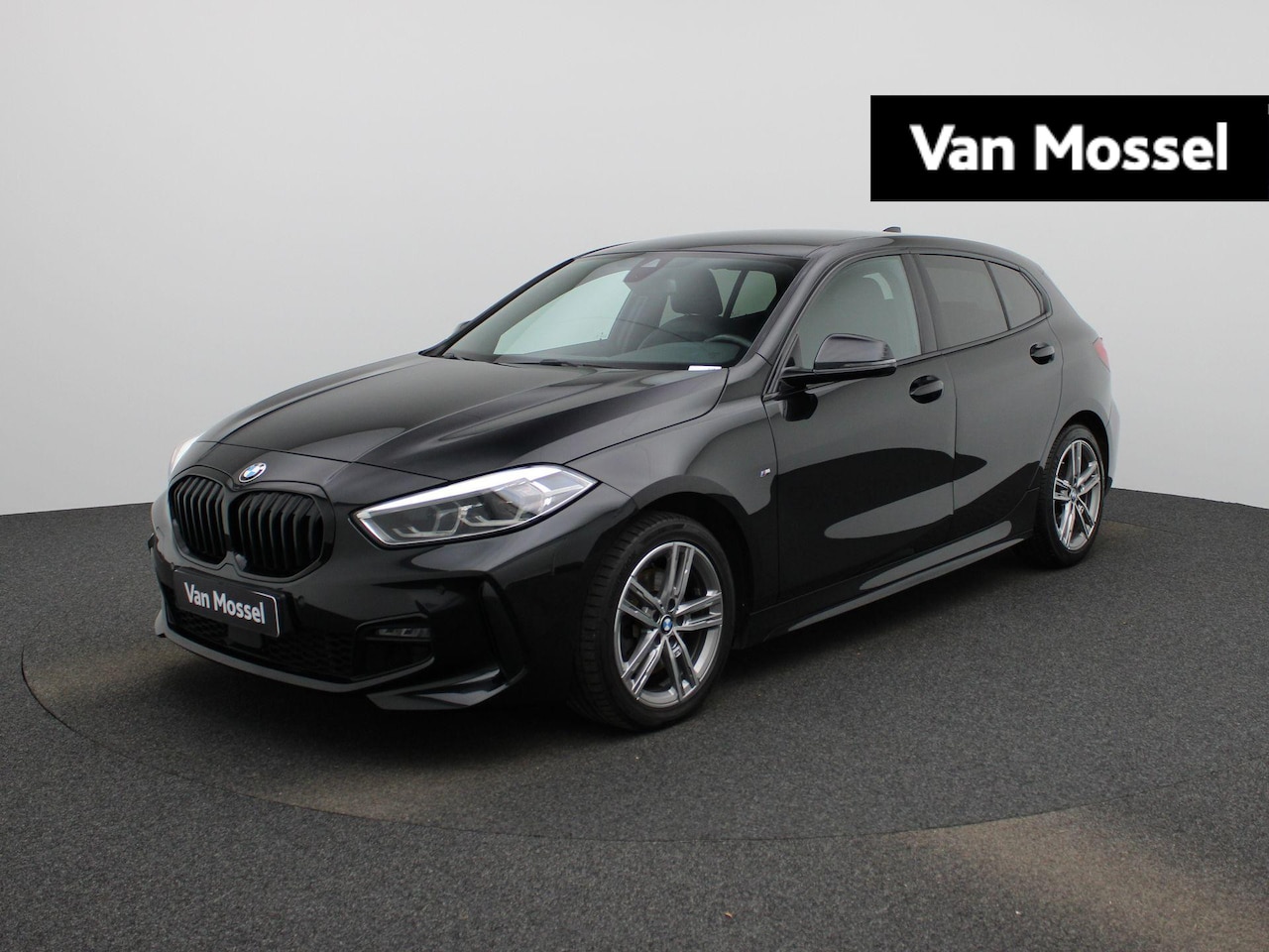 BMW 1-serie - 116i Business Edition Plus M-sport Aut. | Sportstoelen | Navigatie | Cruise | Climate cont - AutoWereld.nl