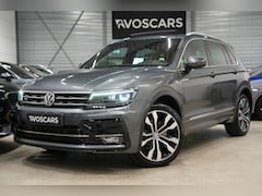 Volkswagen Tiguan - 2.0 TSI 4Motion 230PK 3x R-Line * Pano - Trekhaak - Virtual - 20" - ACC - Keyless - HUD