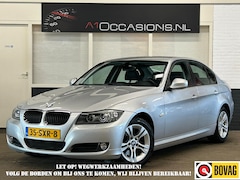 BMW 3-serie - 320i Luxury Line + LEDER