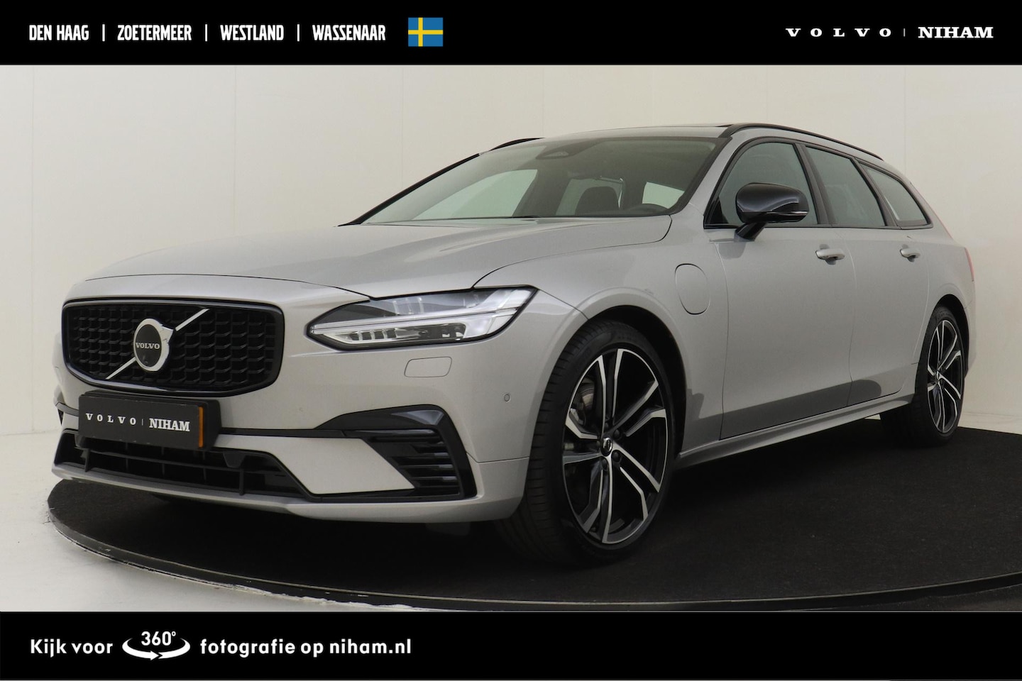 Volvo V90 - T8 PLUG-IN HYBRID AWD ULTRA DARK -PANO.DAK|HARMAN/KARDON|LUCHTVERING|360°CAM|HEAD-UP DISP. - AutoWereld.nl