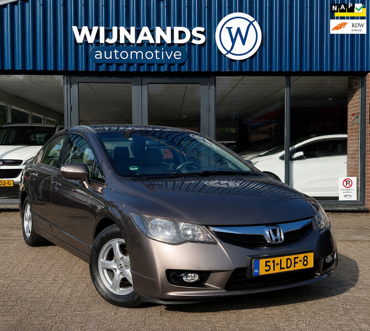 Honda Civic - 1.3 Hybrid Elegance Cruise Clima Navi Parks Stoelvw - AutoWereld.nl