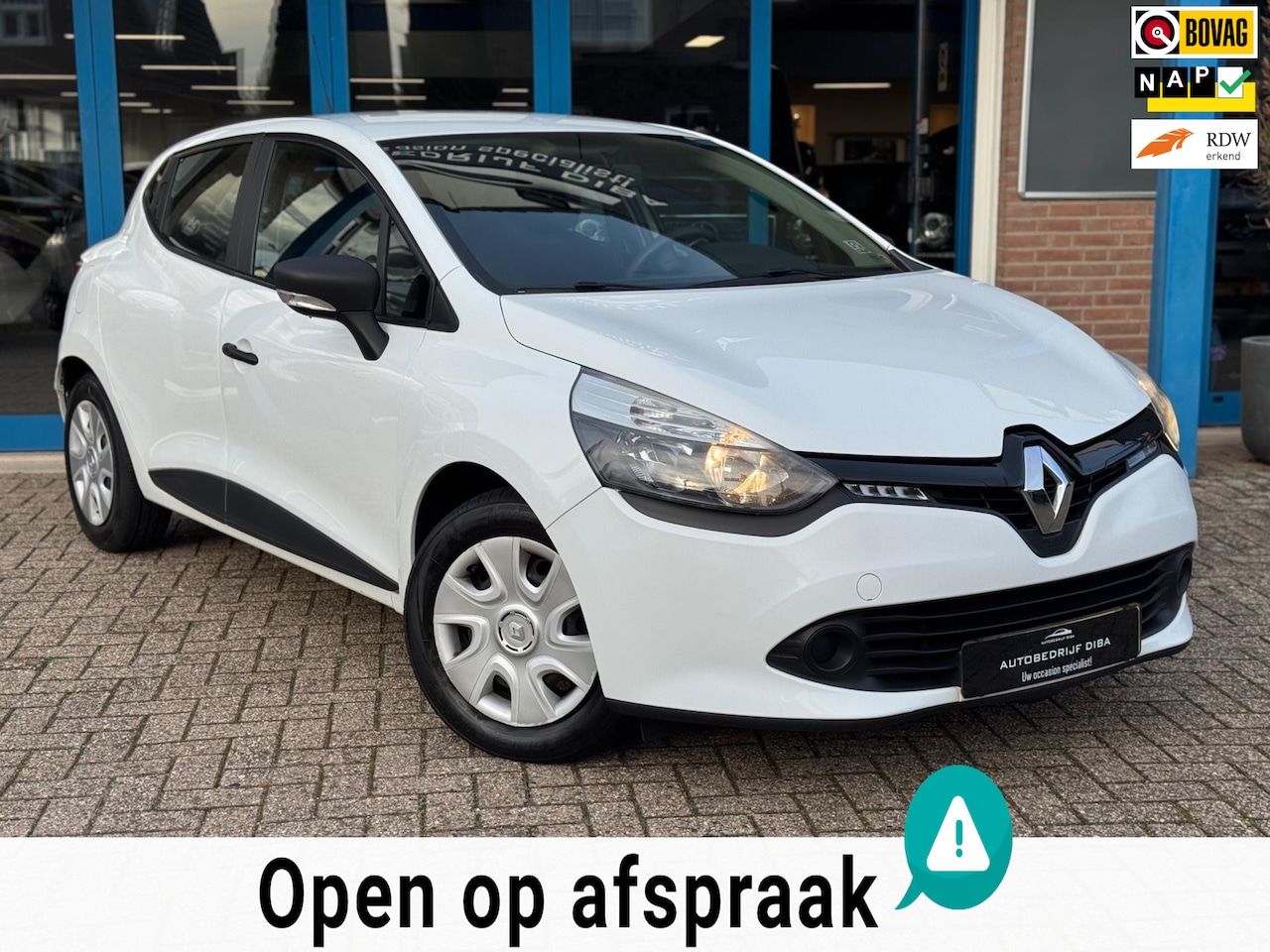 Renault Clio - 0.9 TCe Authentique 2015 WIT AIRCO NAP - AutoWereld.nl
