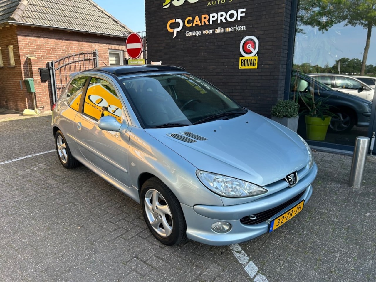Peugeot 206 - 1.6-16V Gentry 1.6-16V GENTRY - AutoWereld.nl