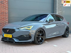CUPRA Leon - 1.4 e-Hybrid 245 Graphene Grey, werkelijk uniek