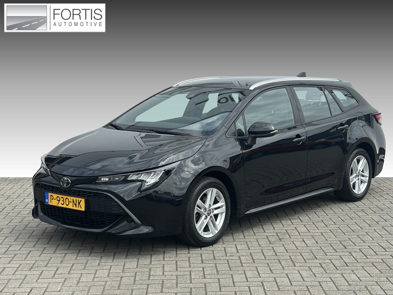 Toyota Corolla Touring Sports - 1.2 Turbo Active NL-AUTO | CAMERA | CARPLAY/ ANDOID AUTO - AutoWereld.nl