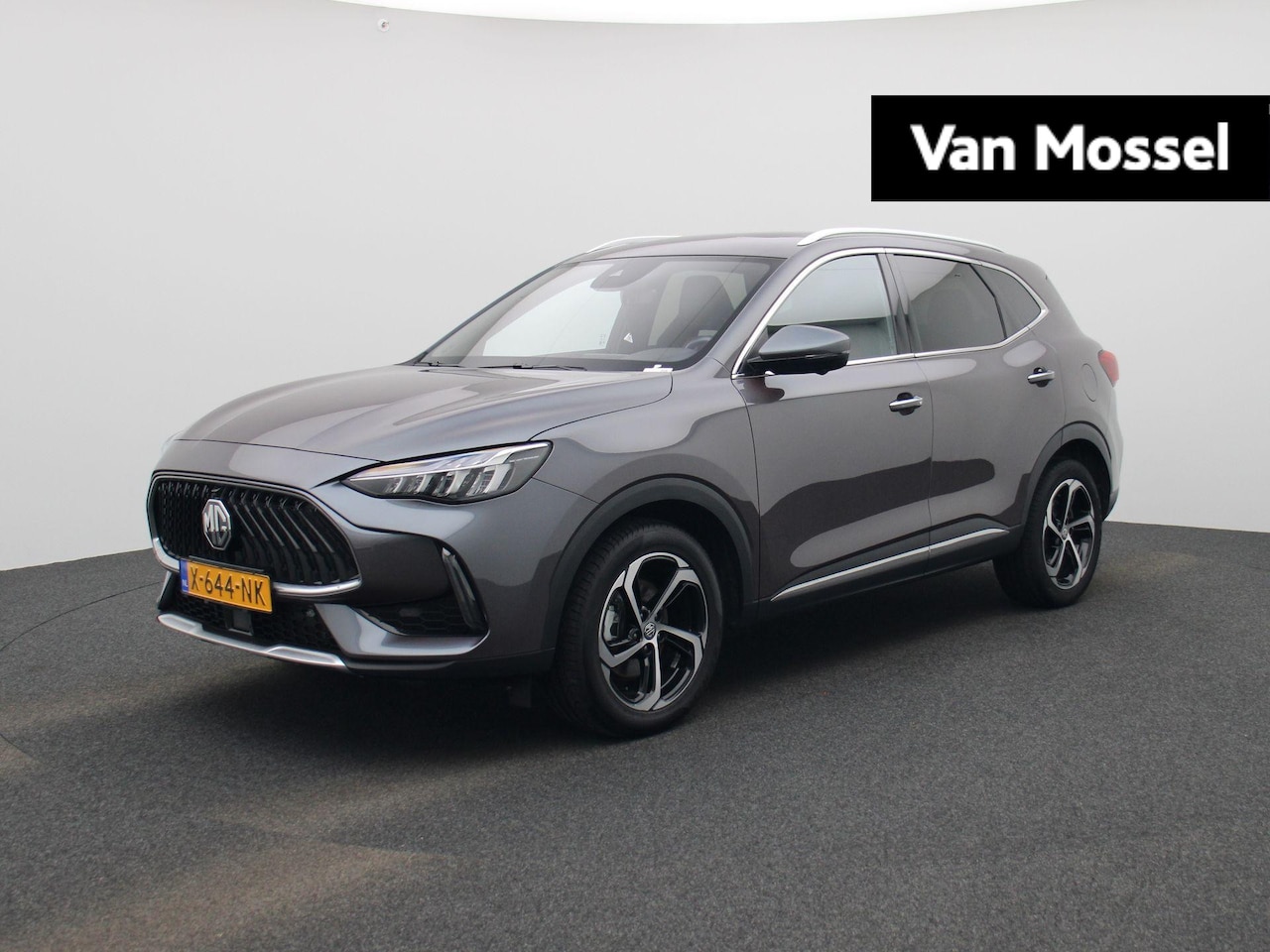 MG EHS - 1.5 TGDI PHEV Aut. Luxury | Leder | Panoramadak | Led Sfeerlicht | 360 Camera | Adaptive C - AutoWereld.nl