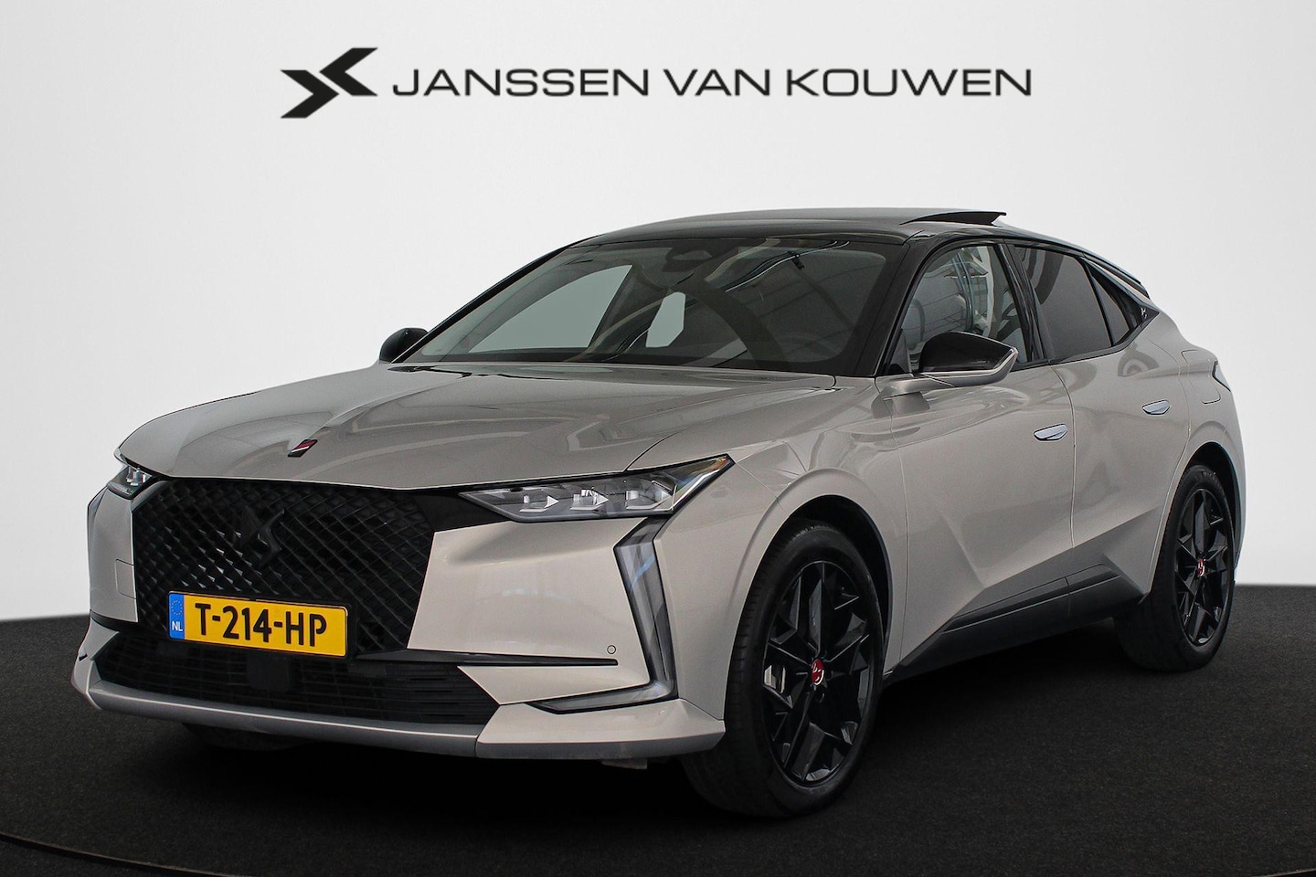 DS 4 - E-Tense Performance Line+ PHEV Panoramadak 360-Camera Navi Clima - AutoWereld.nl