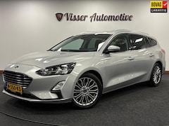 Ford Focus Wagon - 1.5 EcoBoost Vignale*Winterpakket*Automaat*CruiseControl*PDC*LED
