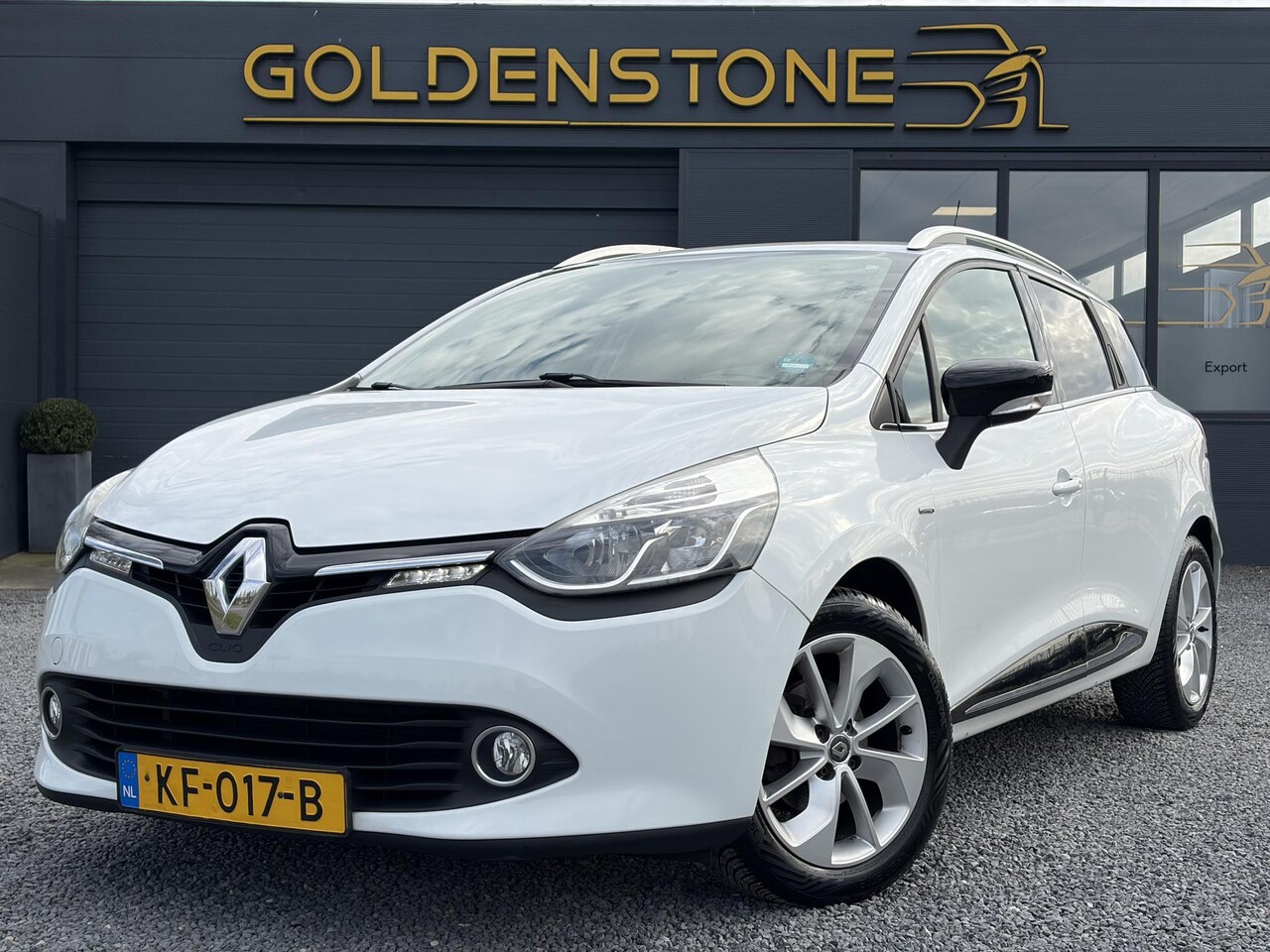 Renault Clio Estate - 0.9 TCe Limited 2e Eigenaar,Navi,Trekhaak,Airco,Cruise,Pdc,Lm velgen,N.A.P,Net beurt gehad - AutoWereld.nl