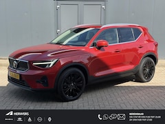 Volvo XC40 - 1.5 T4 Plug-in hybrid Ultimate Bright / Dealer onderhouden / All season banden / Glazen sc