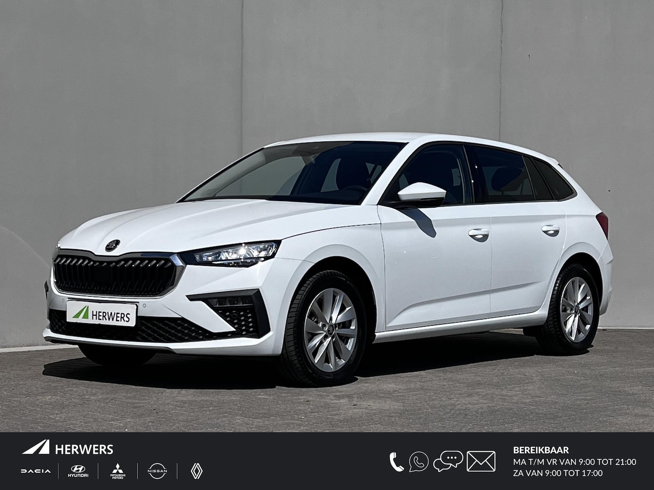 Skoda Scala - 1.0 TSI DSG7 Selection / Fabrieksgarantie tot 06-2027 / Automaat / Adaptieve CC / Camera / - AutoWereld.nl
