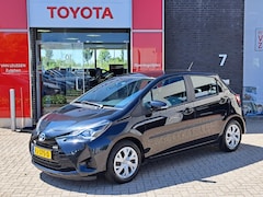 Toyota Yaris - 1.5 Hybrid Aspiration ACHTERUITRIJCAMERA CRUISE CLIMATE REGENSENSOR NAVIGATIE