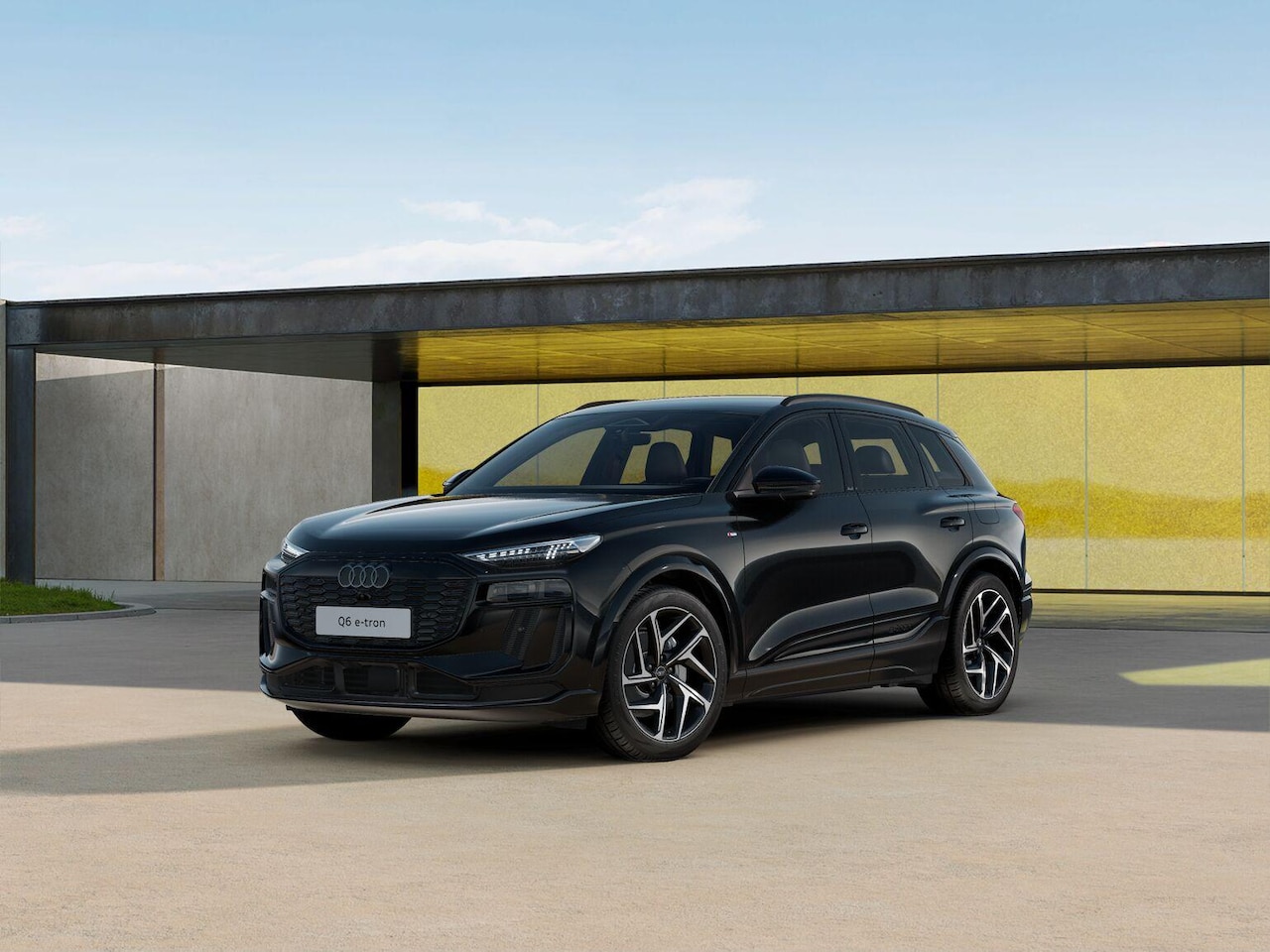 Audi Q6 e-tron - S edition performance 100 kWh |Panorama dak |Trekhaak |360 camera | Memory seats | Sfeer v - AutoWereld.nl