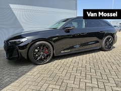 Audi A5 Avant - 2.0 e-hybrid quattro S edition Navigatie | Trekhaak | 20" Lm Velgen | Achteruitrij Camera