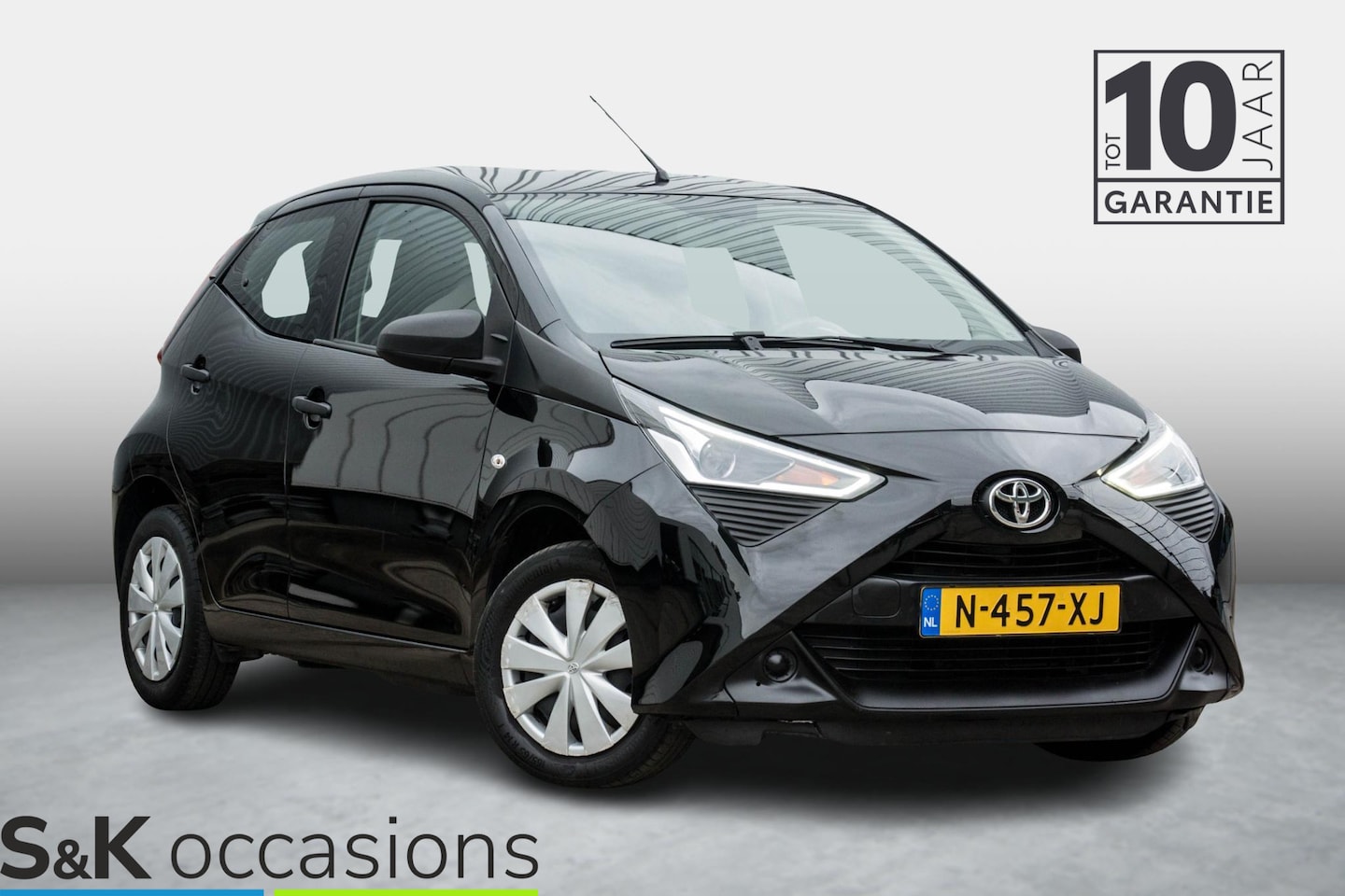 Toyota Aygo - 1.0 VVT-i x-fun 10j Garantie NL Auto NAP - AutoWereld.nl