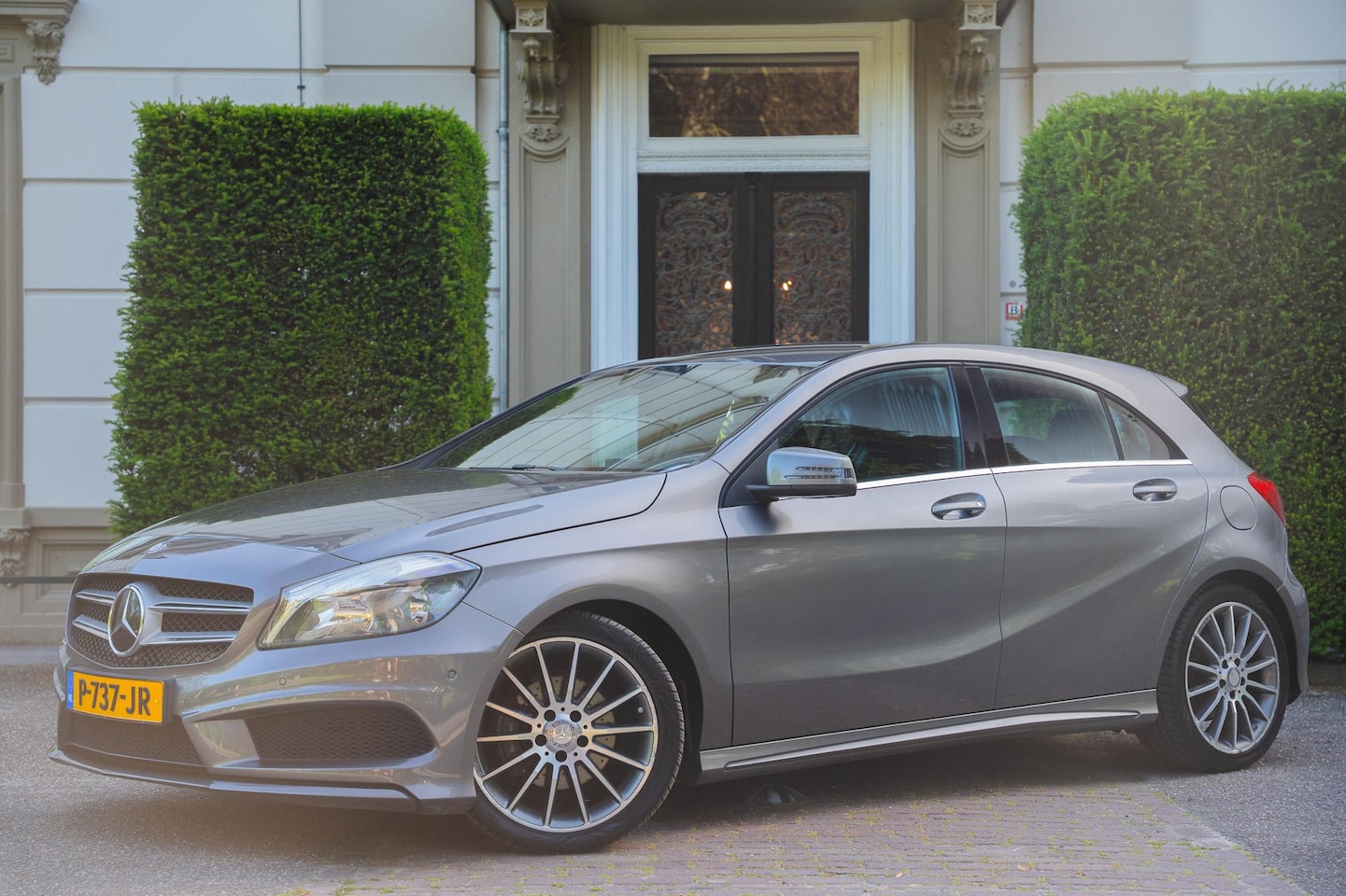 Mercedes-Benz A-klasse - 180 AMG Sportstoelen | Leder | Stoelverwarming - AutoWereld.nl