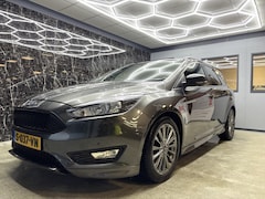 Ford Focus Wagon - 1.0 titanium st line