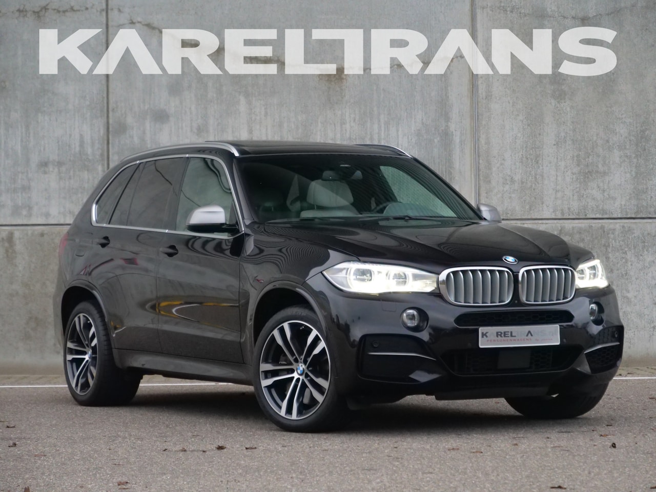 BMW X5 - M50d | individual | bang&olufsen | panorama | soft-close | Uniek 41.000km! - AutoWereld.nl