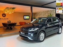 Volkswagen T-Cross - 1.0 TSI Style | Automaat | Digitale Cockpit | CarPlay | Stoelverwarming | Trekhaak | LED |