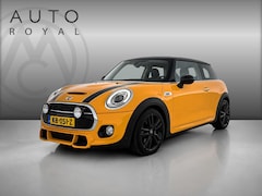 MINI Cooper S - 3-Deurs 2.0 Chili Serious Business JOHN COOPER WORKS |HARMAN/KARDON | STOELVERWARMING| DIG