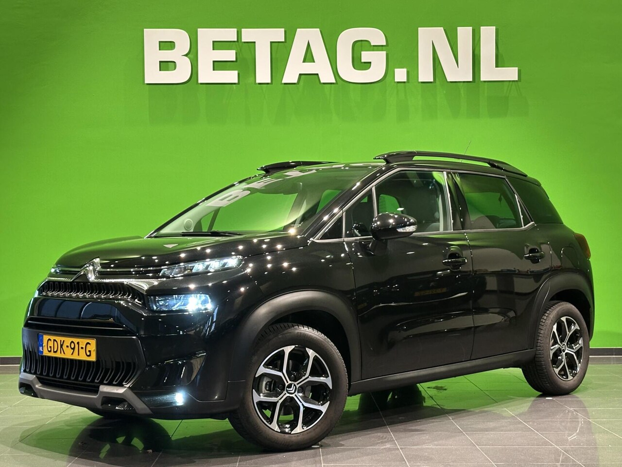 Citroën C3 Aircross - 1.2 Plus | Stoelverwarming | Leder | - AutoWereld.nl