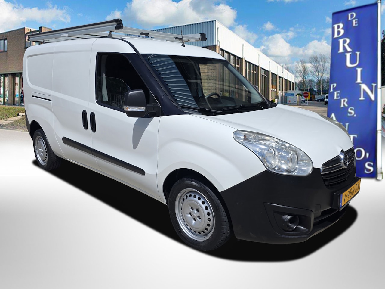 Opel Combo - 1.3 CDTi L2 ecoFLEX Edition Airco Cruise control Navigatie - AutoWereld.nl