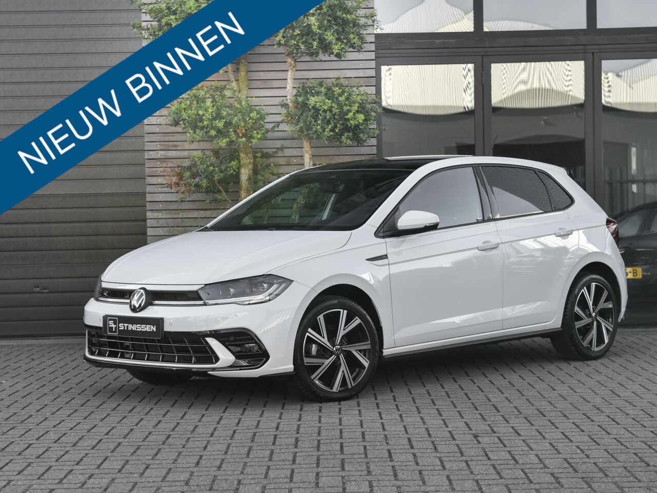 Volkswagen Polo - 1.0 TSI R-Line Navi Pano IQ Camera Keyless ACC - AutoWereld.nl