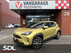 Toyota Yaris Cross - 1.5 Hybrid First Edition // ADAPT. CRUISE // LED // KEYLESS // CAMERA // NAVI+CARPLAY //