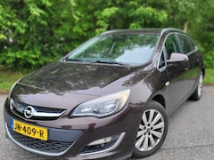 Opel Astra Sports Tourer - 1.4 Turbo Sport +