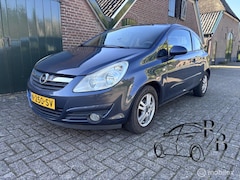 Opel Corsa - 1.0-12V Essentia INRUILKOOPJE
